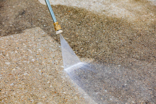Best Factory Floor Cleaning  in Inglis, FL