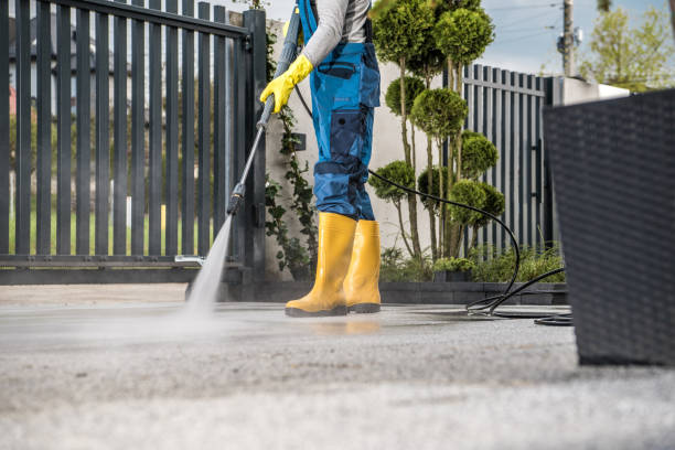 Trusted Inglis, FL Pressure Washing Experts